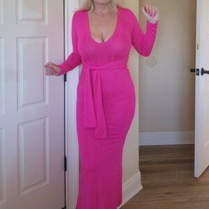 Fashion Nova long sleeve fuchsia maxi dress size L